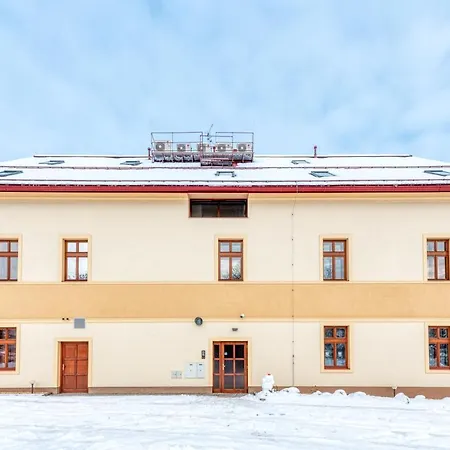 Apartman Belohrad 아파트 Lázně Bělohrad